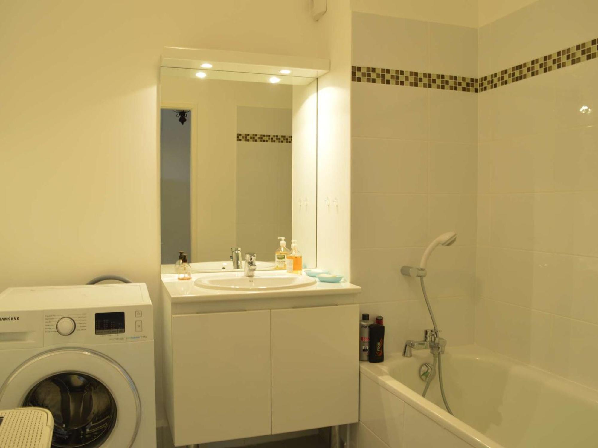 Appt Confort 3 Pieces Avec Terrasse Et Piscine A Saint-Raphael - Fr-1-226A-124 المظهر الخارجي الصورة